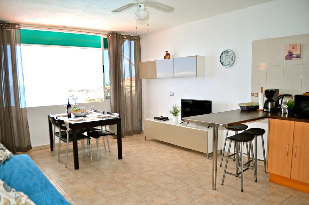 Apartment With Great Seaview Пуэрто-де-Сантьяго Экстерьер фото